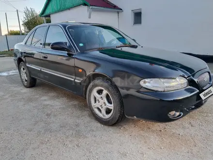 Hyundai Sonata 1998 года за 1 850 000 тг. в Кокшетау – фото 3