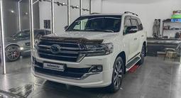 Toyota Land Cruiser 2018 годаүшін38 700 000 тг. в Алматы – фото 2