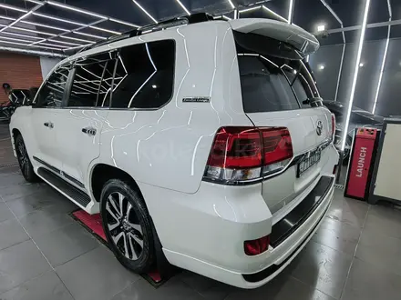 Toyota Land Cruiser 2018 года за 42 500 000 тг. в Алматы – фото 11