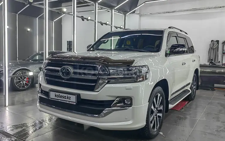 Toyota Land Cruiser 2019 года за 43 000 000 тг. в Алматы
