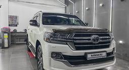Toyota Land Cruiser 2018 года за 38 700 000 тг. в Алматы – фото 3