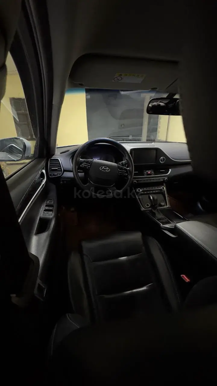 Hyundai Grandeur, 2017
