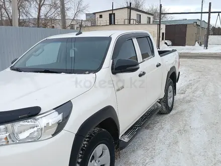 Toyota Hilux 2020 года за 16 500 000 тг. в Караганда – фото 2