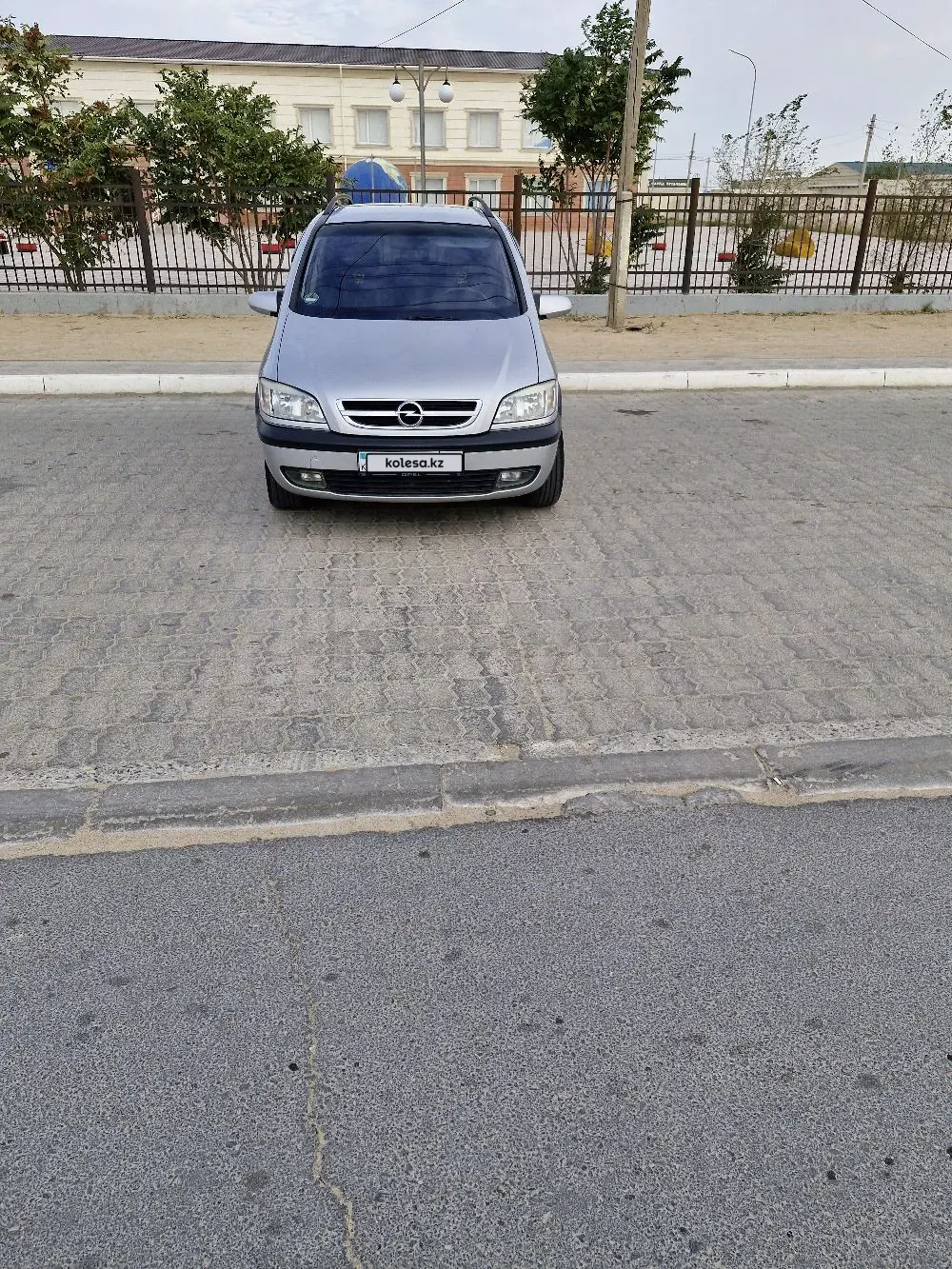 Opel Zafira, 2004
