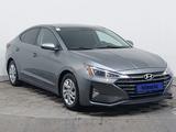 Hyundai Elantra 2018 года за 6 750 000 тг. в Астана