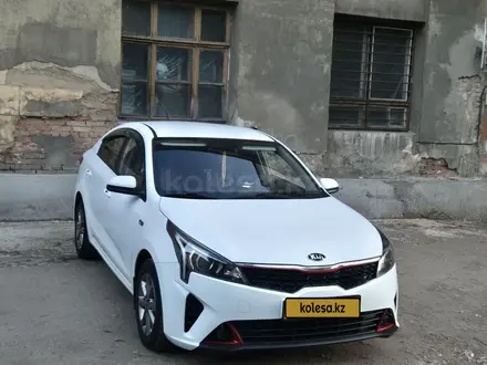 Kia Rio 2020 года за 7 300 000 тг. в Усть-Каменогорск