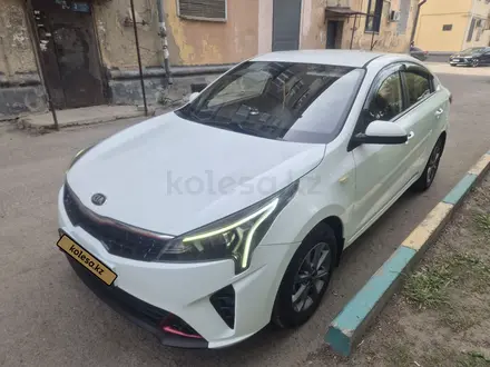 Kia Rio 2020 года за 7 300 000 тг. в Усть-Каменогорск – фото 4