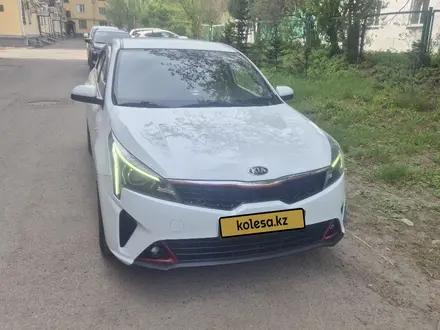 Kia Rio 2020 года за 7 300 000 тг. в Усть-Каменогорск – фото 2