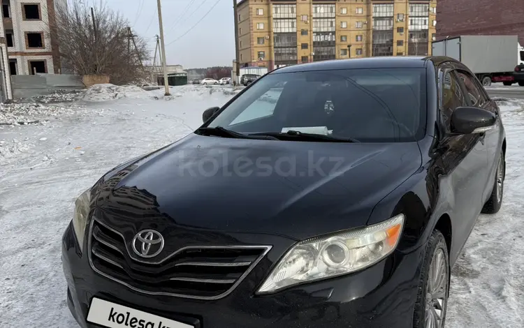 Toyota Camry 2010 года за 7 200 000 тг. в Семей
