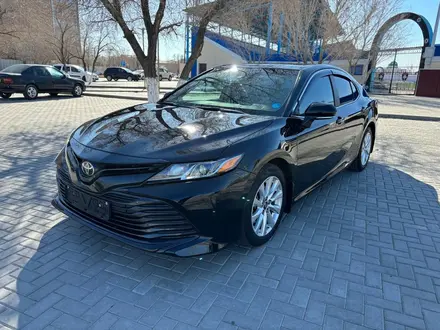 Toyota Camry 2019 года за 9 800 000 тг. в Кызылорда – фото 3