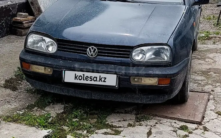 Volkswagen Golf 1992 года за 800 000 тг. в Алматы