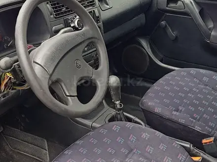 Volkswagen Golf 1992 года за 800 000 тг. в Алматы – фото 6