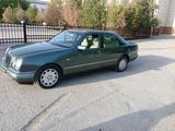Mercedes-Benz E 230 1997 года за 2 200 000 тг. в Туркестан – фото 2