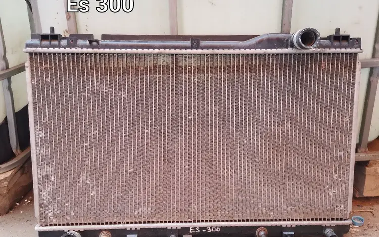 Радиатор Lexus ES300 за 50 000 тг. в Атырау