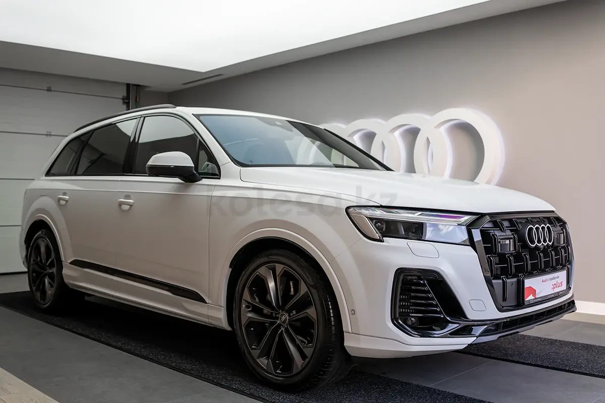 Audi Q7, 2024