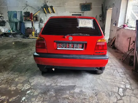 Volkswagen Golf 1994 года за 1 350 000 тг. в Караганда – фото 4