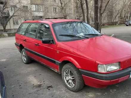 Volkswagen Passat 1989 года за 900 000 тг. в Караганда