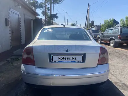 Volkswagen Passat 2003 года за 1 300 000 тг. в Караганда – фото 4