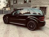 Mercedes-Benz ML 63 AMG 2009 года за 14 500 000 тг. в Алматы – фото 3