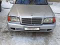 Mercedes-Benz C 180 1994 годаfor1 300 000 тг. в Караганда – фото 2