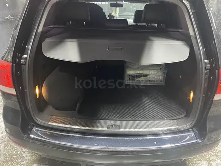 Volkswagen Touareg 2004 года за 5 146 784 тг. в Алматы – фото 8