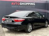 Toyota Camry 2016 годаfor9 900 000 тг. в Актобе – фото 5