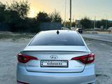 Hyundai Sonata 2014 года за 7 200 000 тг. в Шымкент – фото 3