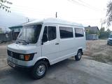 Mercedes-Benz  Sprinter 1993 года за 3 700 000 тг. в Семей – фото 2