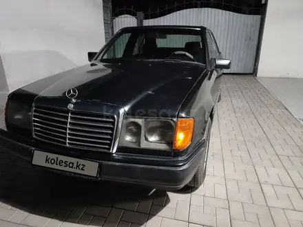 Mercedes-Benz E 230 1991 года за 1 100 000 тг. в Конаев (Капшагай) – фото 2