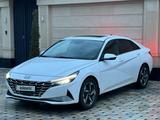 Hyundai Elantra 2023 года за 9 500 000 тг. в Шымкент – фото 4