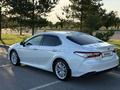 Toyota Camry 2019 года за 13 800 000 тг. в Тараз – фото 3