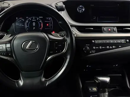 Lexus ES 250 2019 года за 16 500 000 тг. в Алматы – фото 11