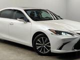 Lexus ES 250 2019 года за 16 500 000 тг. в Алматы – фото 2