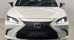 Lexus ES 250 2019 года за 16 500 000 тг. в Алматы – фото 3