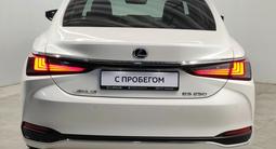 Lexus ES 250 2019 года за 16 500 000 тг. в Алматы – фото 5