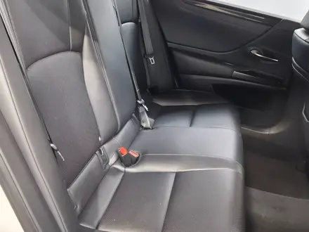 Lexus ES 250 2019 года за 16 500 000 тг. в Алматы – фото 9