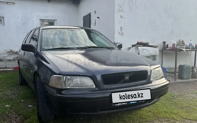 Volvo V40 1998 годаүшін1 500 000 тг. в Алматы