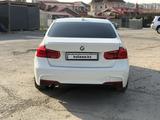BMW 320 2016 года за 8 600 000 тг. в Алматы – фото 4