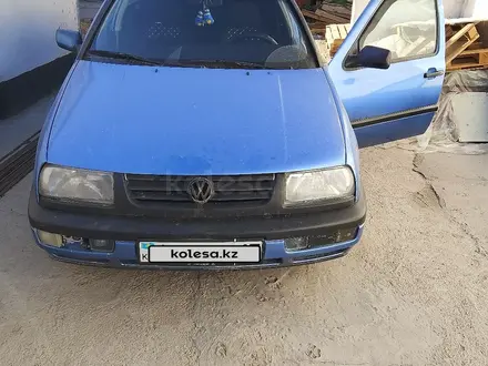 Volkswagen Vento 1992 года за 1 100 000 тг. в Шымкент – фото 4