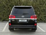 Toyota Land Cruiser 2017 годаүшін33 500 000 тг. в Актобе – фото 4