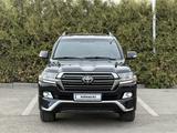 Toyota Land Cruiser 2017 годаүшін33 500 000 тг. в Актобе