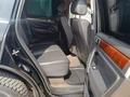 Volkswagen Touareg 2004 года за 6 000 000 тг. в Алматы – фото 15