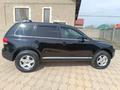 Volkswagen Touareg 2004 года за 6 000 000 тг. в Алматы – фото 19