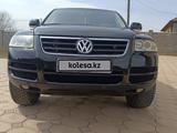 Volkswagen Touareg 2004 года за 6 000 000 тг. в Алматы – фото 5