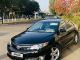 Toyota Camry 2012 года за 8 500 000 тг. в Актобе