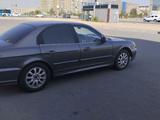 Hyundai Sonata 2001 года за 2 100 000 тг. в Актау – фото 2