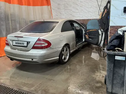 Mercedes-Benz CLK 55 AMG 2004 года за 8 500 000 тг. в Астана – фото 21