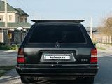 Mercedes-Benz E 280 1994 годаүшін2 500 000 тг. в Шымкент – фото 2