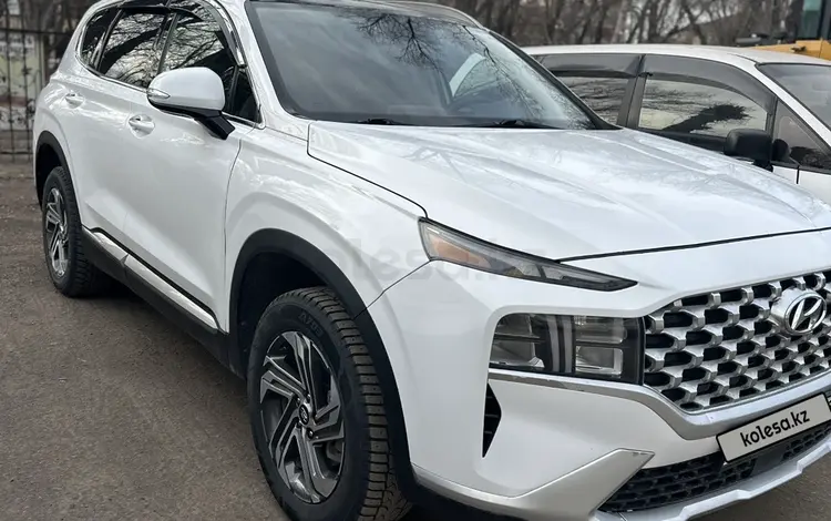 Hyundai Santa Fe 2022 года за 12 500 000 тг. в Караганда