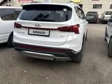 Hyundai Santa Fe 2022 года за 12 500 000 тг. в Караганда – фото 4